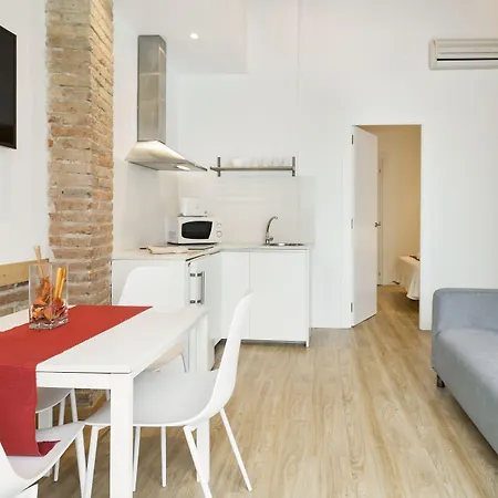 Bcnstop Parc Gueell Aparthotel 4*