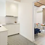 Bcnstop Parc Gueell Aparthotel