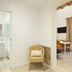 Bcnstop Parc Gueell Aparthotel