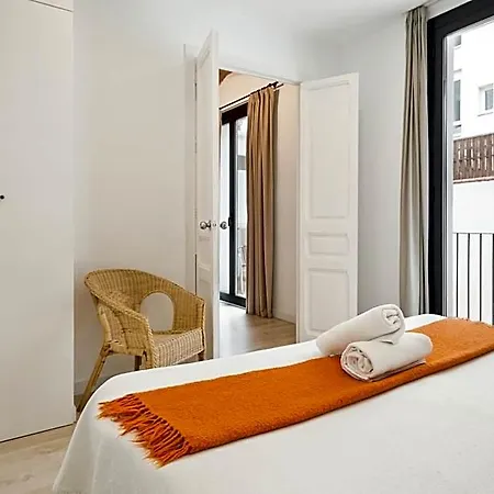Bcnstop Parc Gueell 4*