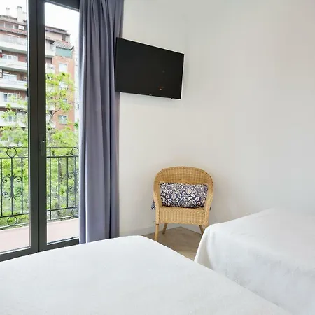 Bcnstop Parc Gueell Ξενοδοχείο με διαμερίσματα 3*