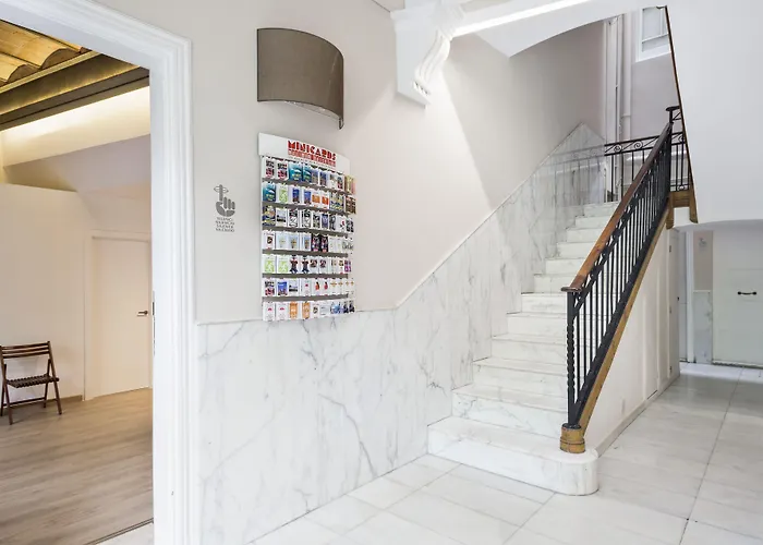 Bcnstop Parc Gueell Aparthotel