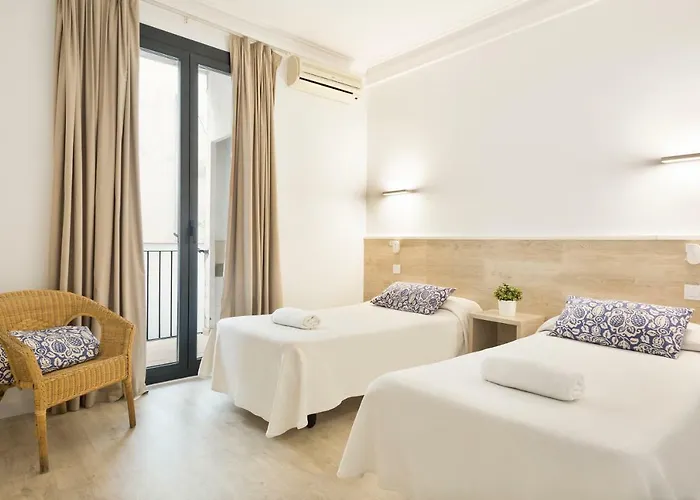 Aparthotel Bcnstop Parc Gueell 4*