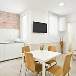 Bcnstop Parc Güell Apart Otel Barselona