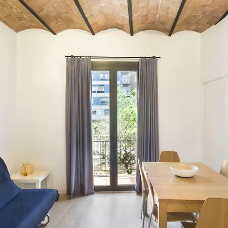 Apart Otel Bcnstop Parc Güell Barselona