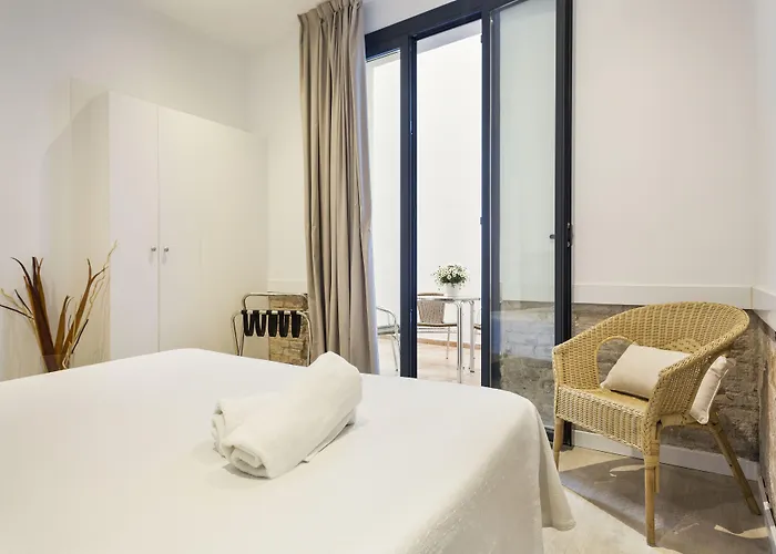 Bcnstop Parc Gueell Aparthotel 4*