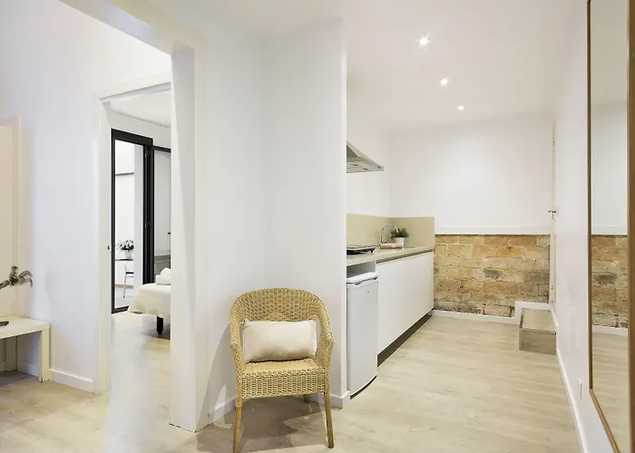 Aparthotel Bcnstop Parc Gueell 4*